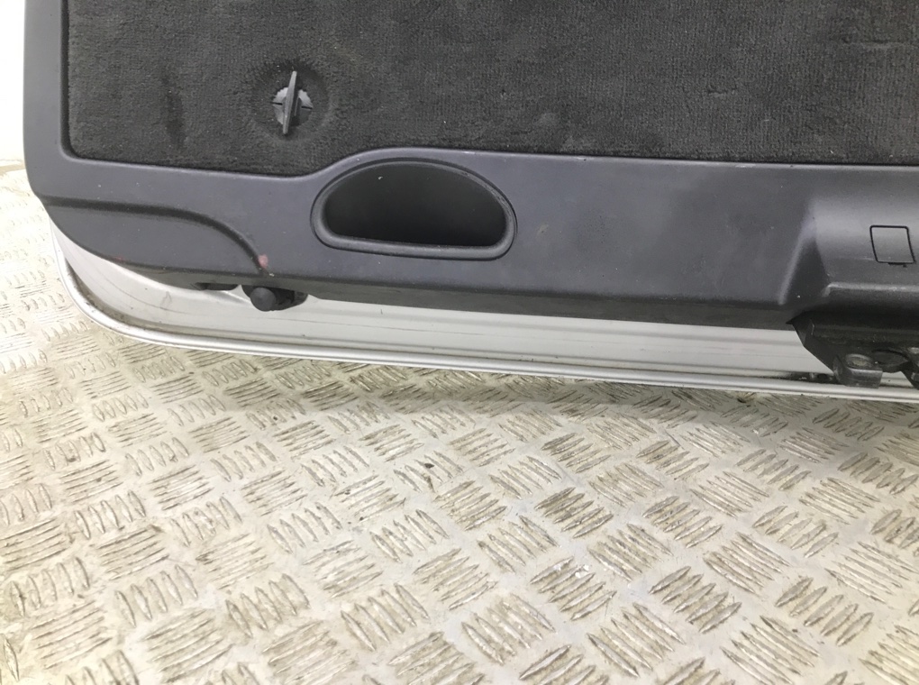 Крышка багажника для BMW 5 E60/E61, 2006 г. 2.0 TD дизель б/у — фото 4