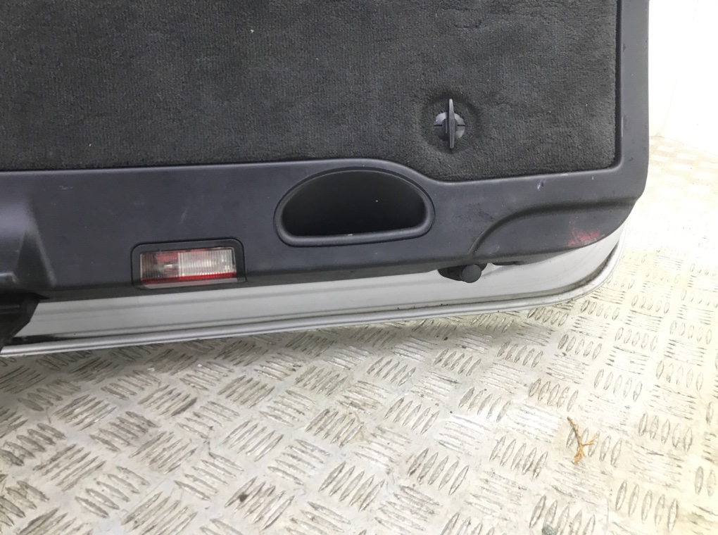 Крышка багажника для BMW 5 E60/E61, 2006 г. 2.0 TD дизель б/у — фото 5