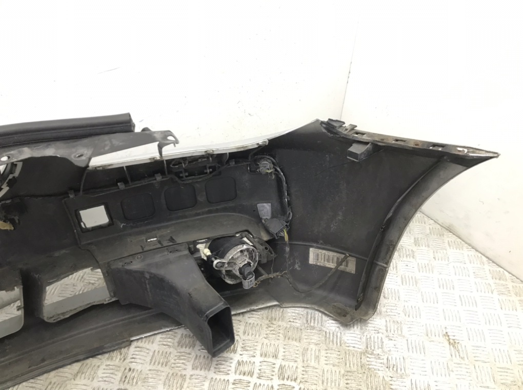 Бампер передний для BMW 5 E60/E61, 2006 г. 2.0 TD дизель б/у — фото 8