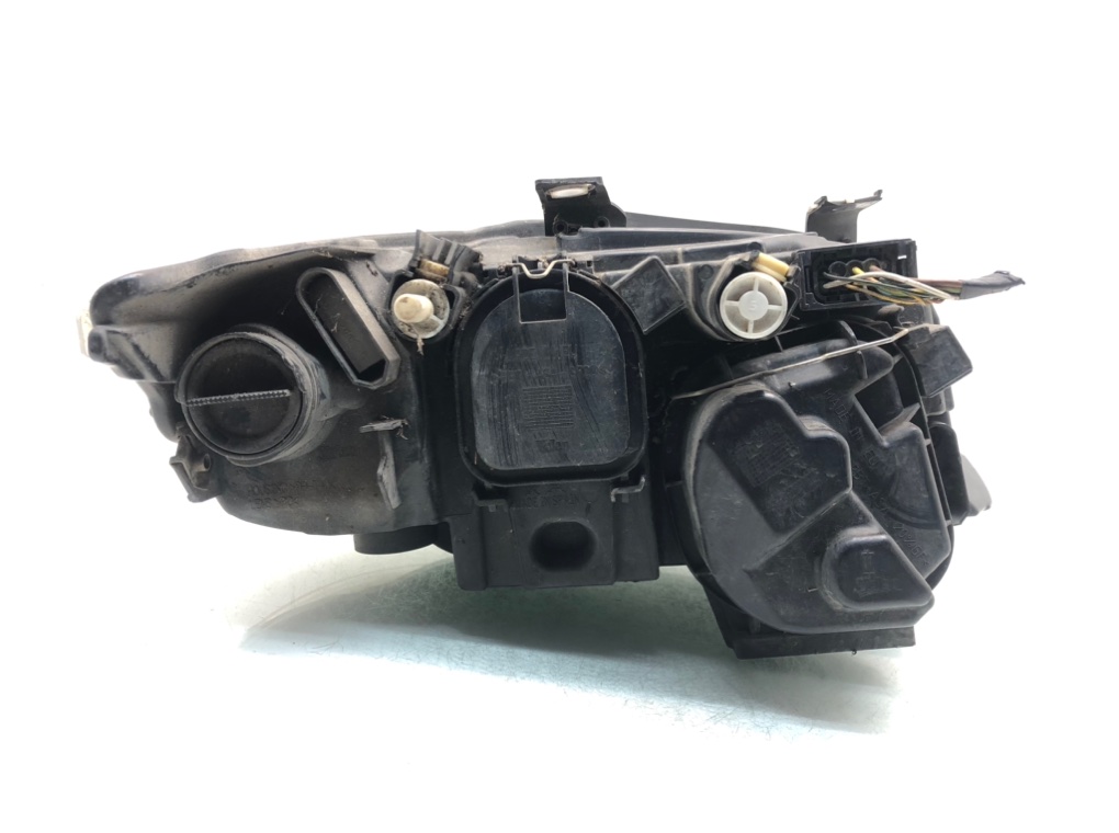 Фара левая для BMW 3 E90/E91/E92/E93, 2010 г. 2.0 i бензин б/у — фото 4