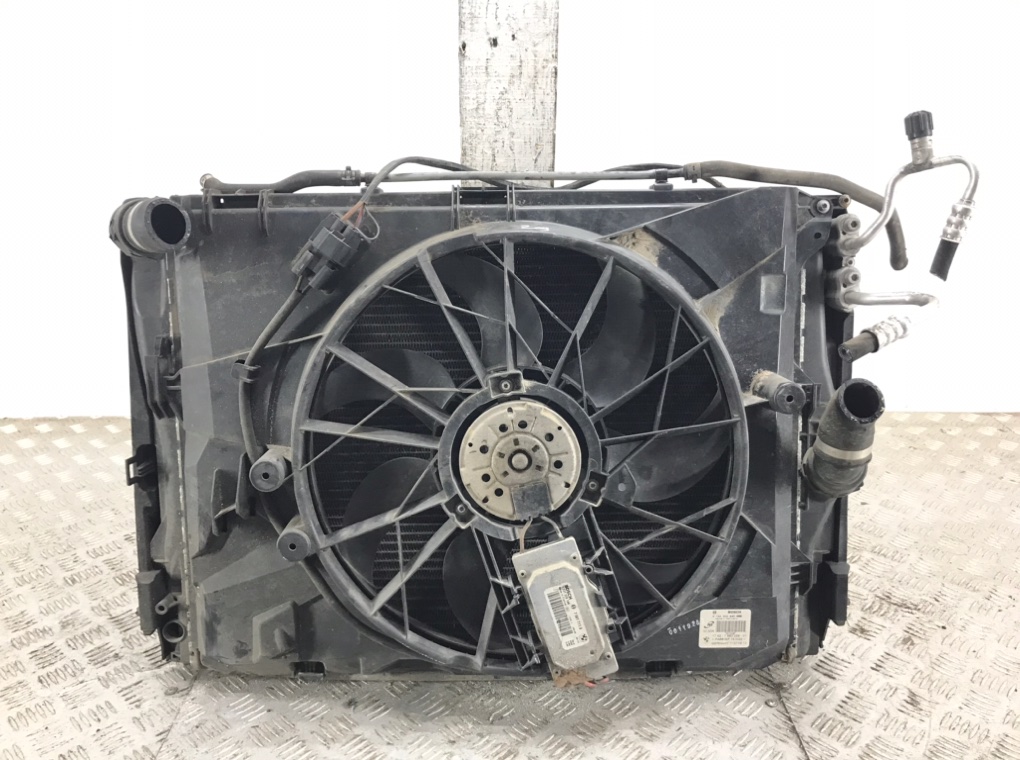 Кассета радиаторов для BMW 3 E90/E91/E92/E93, 2010 г. 2.0 i бензин б/у