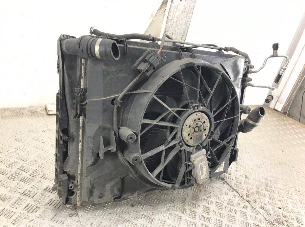 Кассета радиаторов для BMW 3 E90/E91/E92/E93, 2010 г. 2.0 i бензин б/у — фото 4