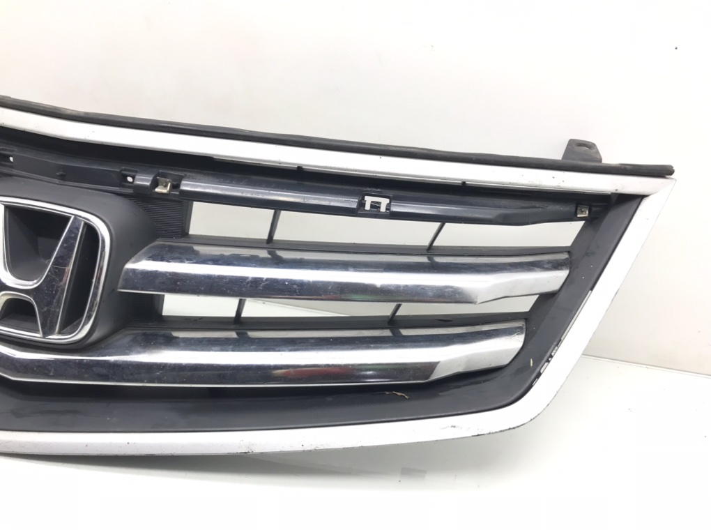 Решетка радиатора для Honda Accord, 2009 г. 2.2 i-CTDi дизель б/у — фото 3