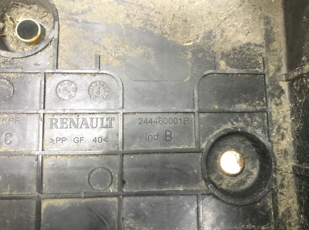 Полка аккумулятора для Renault Laguna, 2008 г. 1.5 DCi дизель б/у — фото 5