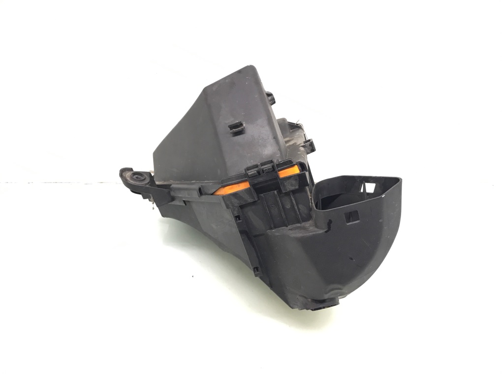 Корпус воздушного фильтра для BMW 1 E87/E81/E82/E88, 2007 г. 2.0 TD дизель б/у — фото 5
