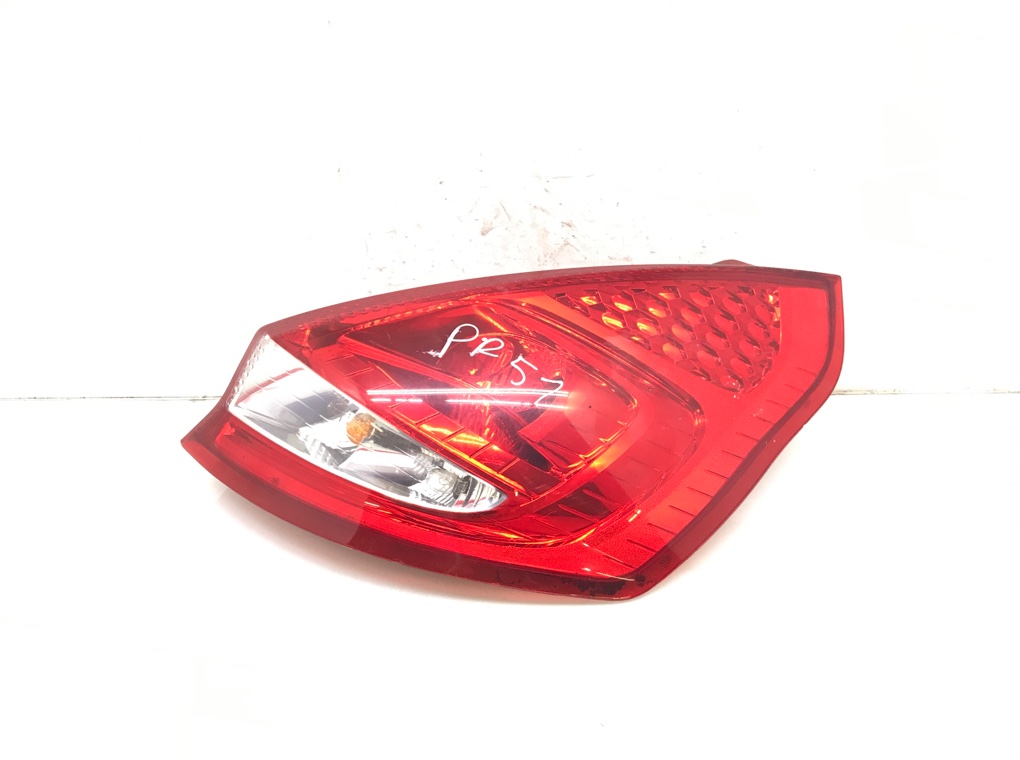 Фонарь задний правый для Ford Fiesta, 2012 г. 1.2 i бензин б/у