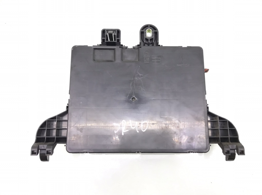 Блок предохранителей для Opel Insignia, 2010 г. 2.0 CDTi дизель б/у — фото 4