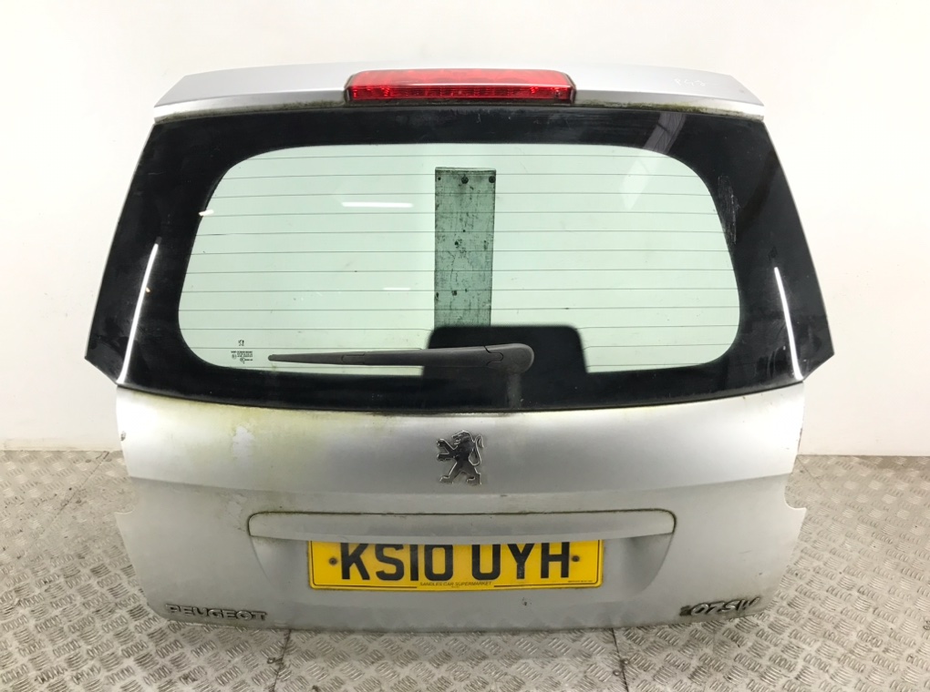 Крышка багажника для Peugeot 207, 2010 г. 1.6 HDi дизель б/у