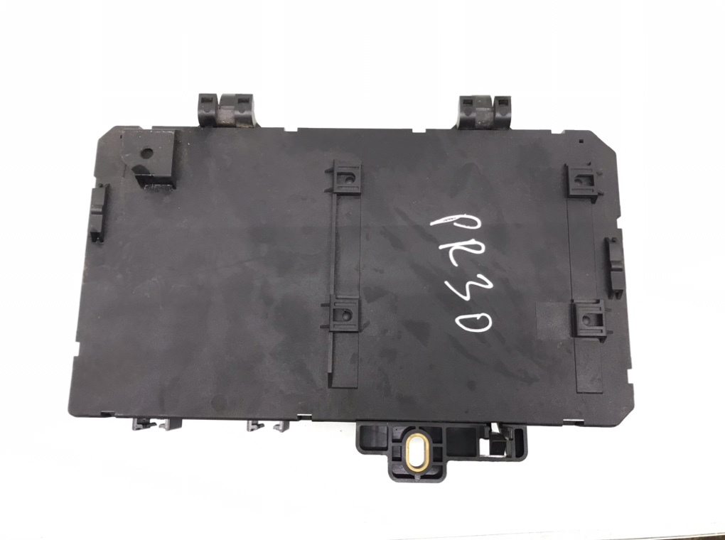 Блок предохранителей для Opel Astra, 2007 г. 1.9 CDTi дизель б/у — фото 4