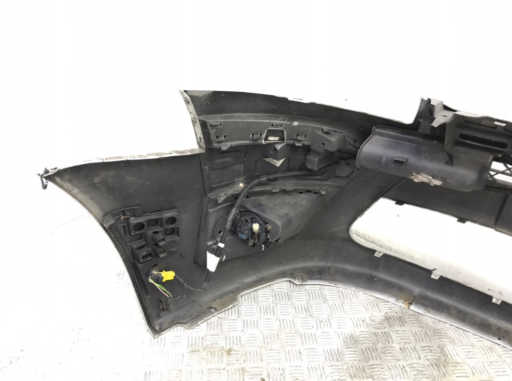 Бампер передний для Citroen C4 Picasso, 2009 г. 1.6 HDi дизель б/у — фото 7