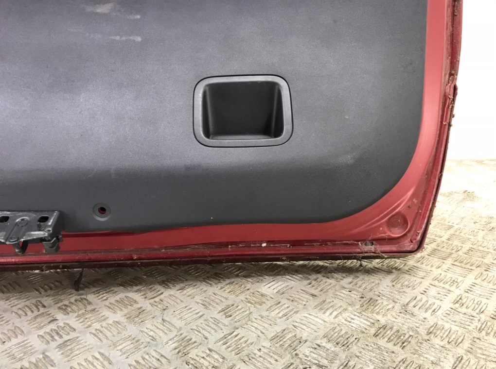 Крышка багажника для Citroen C4 Picasso, 2010 г. 1.6 HDi дизель б/у — фото 5