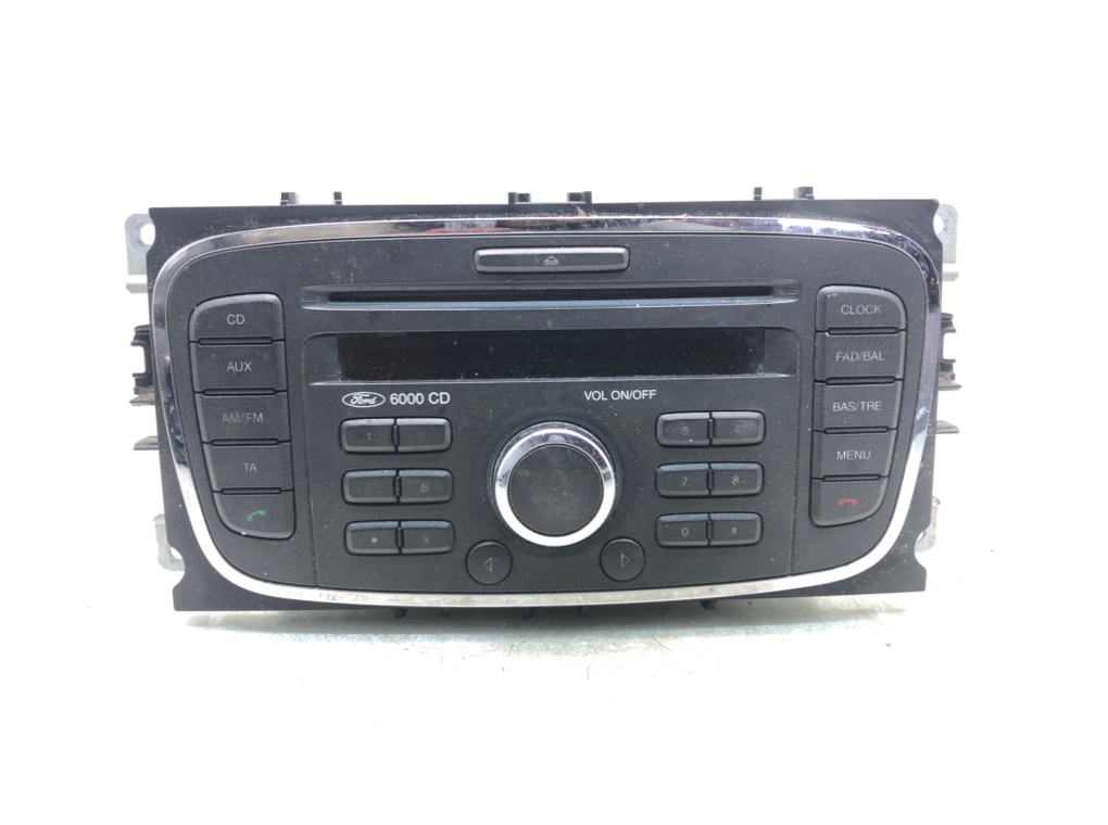 Магнитола для Ford Transit Connect, 2011 г. 1.8 TDCi дизель б/у