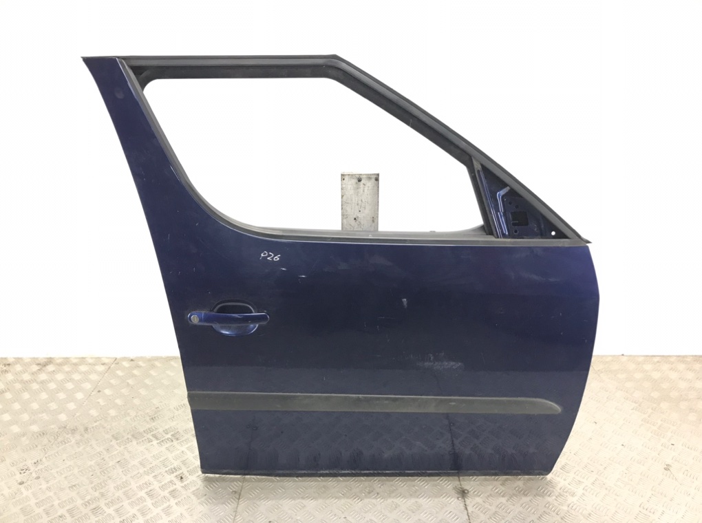Дверь передняя правая для Skoda Roomster, 2008 г. 1.9 TDi дизель б/у