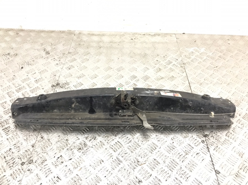 Планка под капот для Citroen Xsara Picasso, 2002 г. 2.0 HDi дизель б/у