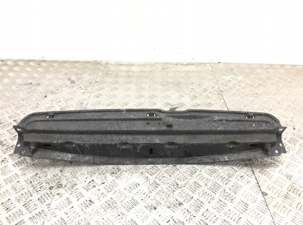 Планка под капот для Citroen Xsara Picasso, 2002 г. 2.0 HDi дизель б/у — фото 4