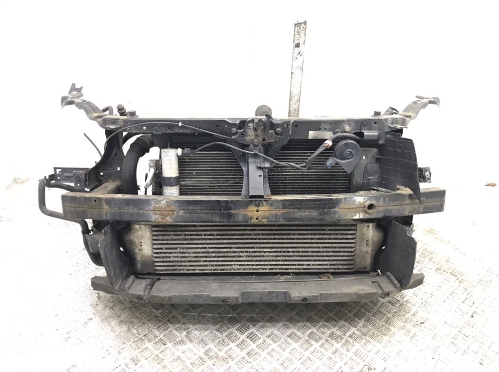 Панель передняя (телевизор) для Nissan Qashqai, 2009 г. 1.5 DCi дизель б/у