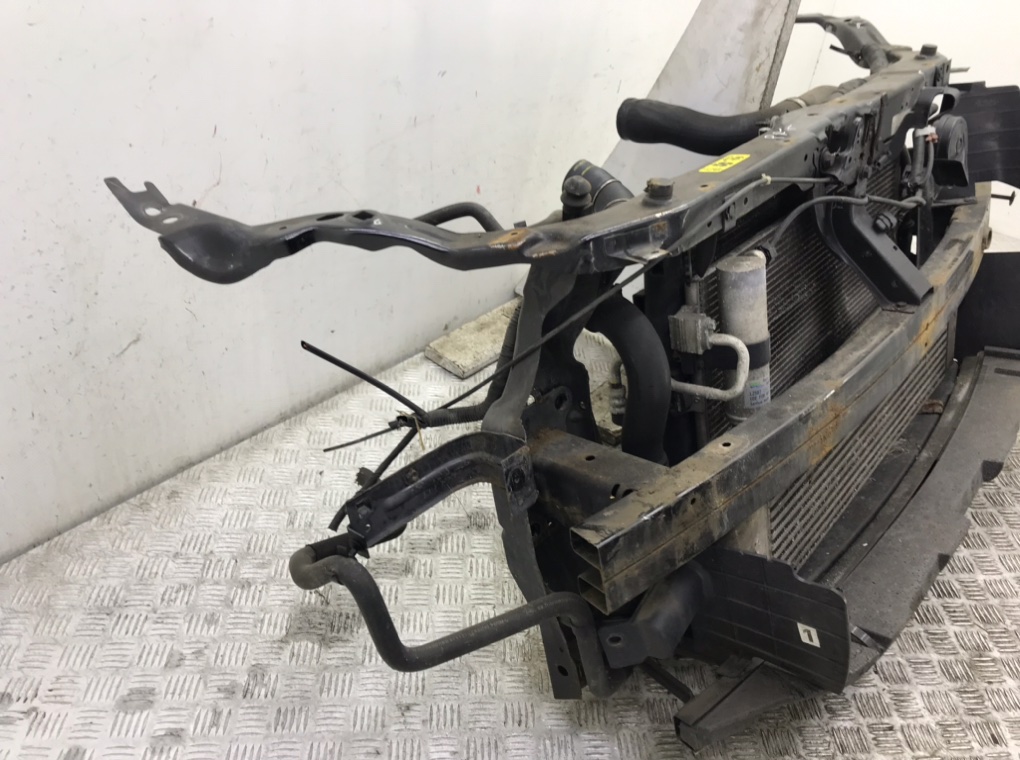 Панель передняя (телевизор) для Nissan Qashqai, 2009 г. 1.5 DCi дизель б/у — фото 3