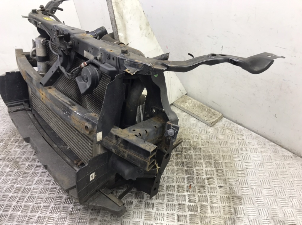 Панель передняя (телевизор) для Nissan Qashqai, 2009 г. 1.5 DCi дизель б/у — фото 4