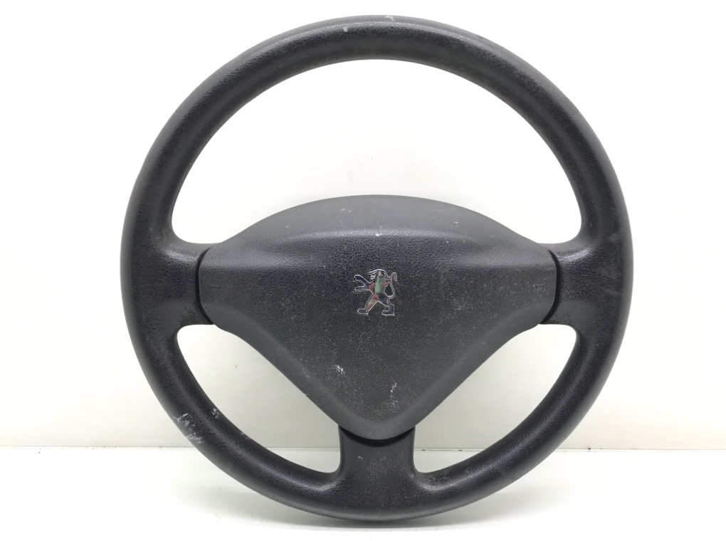Руль для Peugeot 207, 2010 г. 1.6 HDi дизель б/у