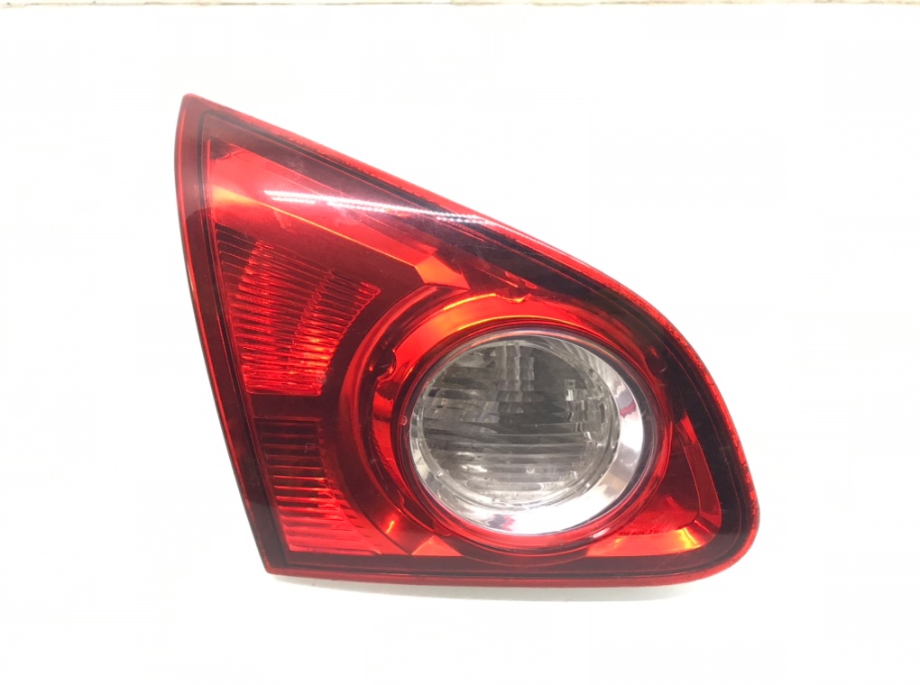 Фонарь крышки багажника левый для Nissan Qashqai+2, 2009 г. 2.0 DCi дизель б/у