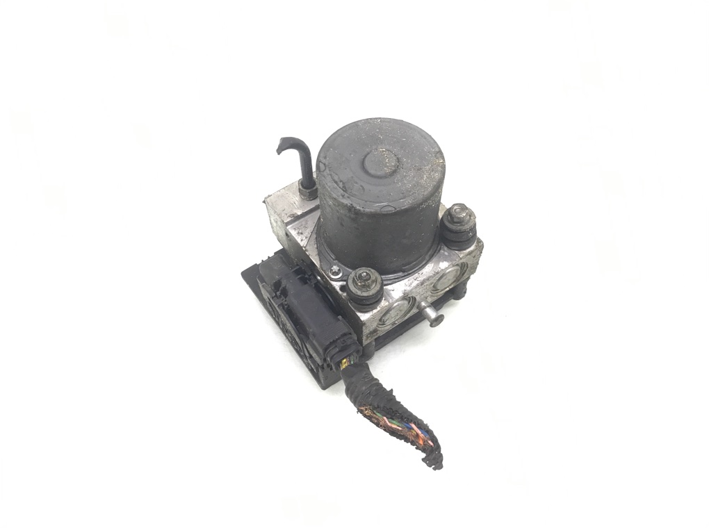 Блок ABS для Nissan Qashqai+2, 2009 г. 2.0 DCi дизель б/у