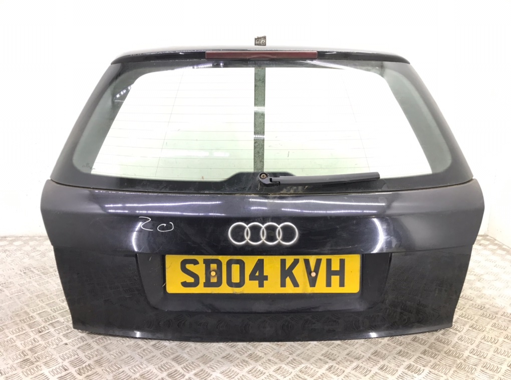 Крышка багажника для Audi A4, 2004 г. 1.9 TDi дизель б/у