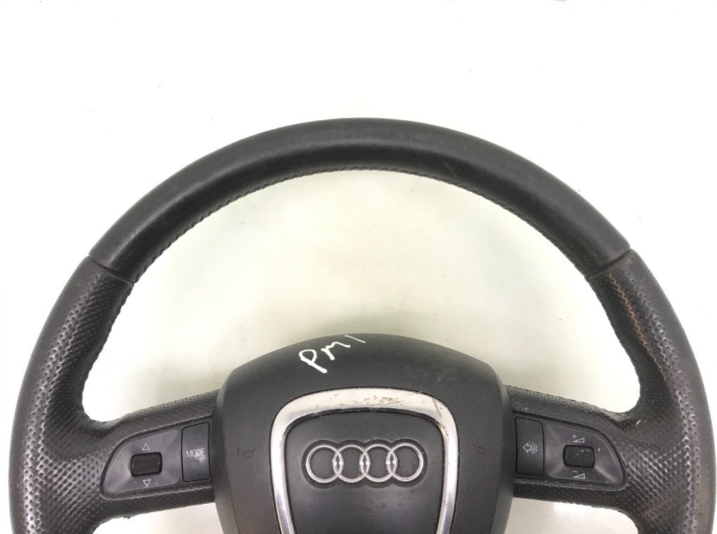 Руль для Audi A3, 2008 г. 2.0 TDi дизель б/у — фото 2