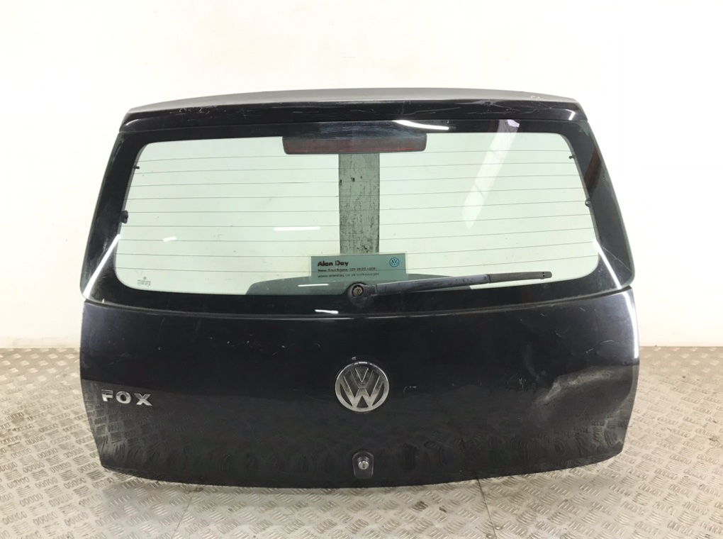 Крышка багажника для Volkswagen Fox, 2009 г. 1.2 i бензин б/у