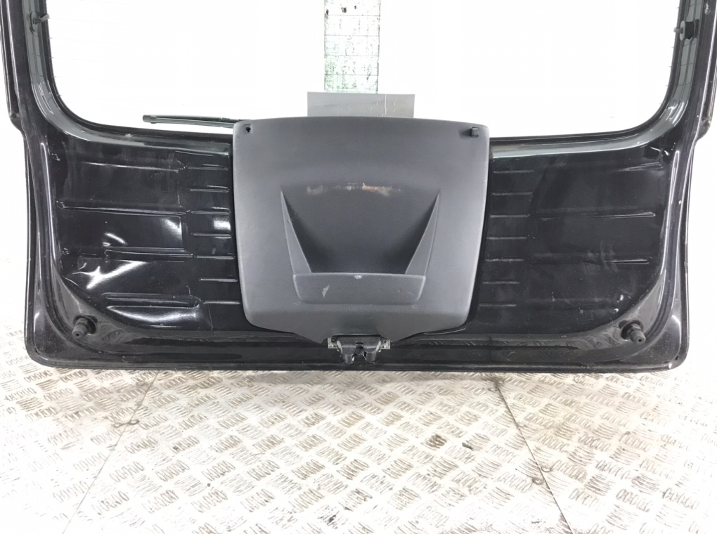 Крышка багажника для Volkswagen Fox, 2009 г. 1.2 i бензин б/у — фото 4
