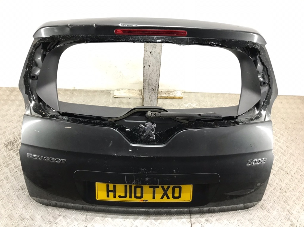 Крышка багажника для Peugeot 5008, 2010 г. 1.6 HDi дизель б/у