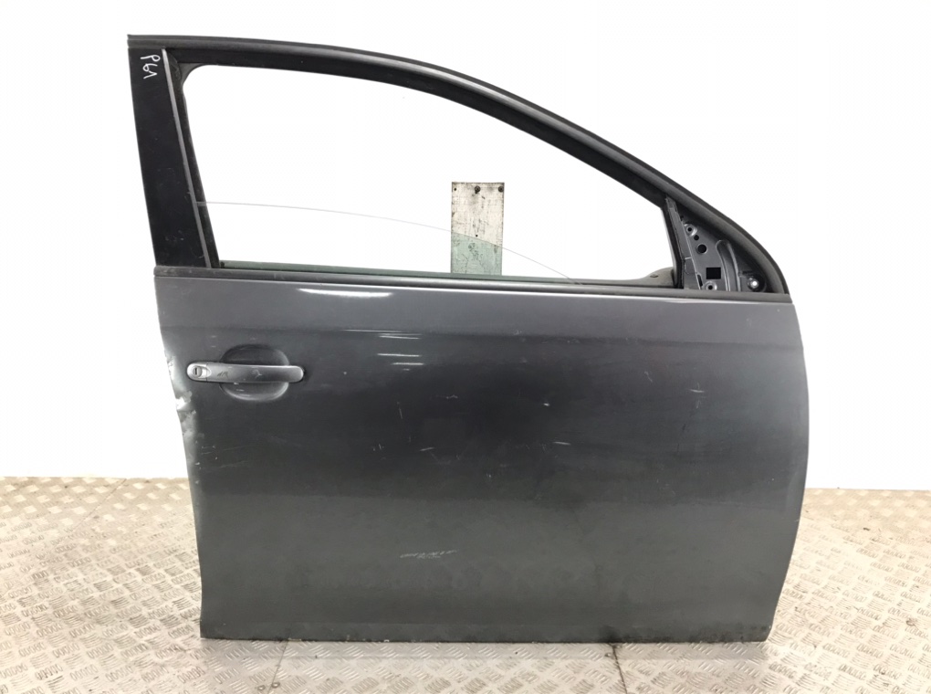 Дверь передняя правая для Volkswagen Golf, 2009 г. 1.9 TDi дизель б/у