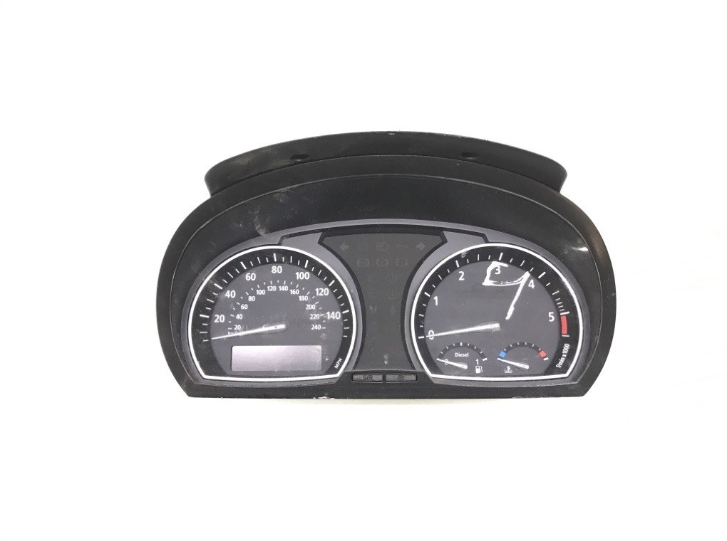Щиток приборов (приборная панель) для BMW X3 E83, 2005 г. 2.0 TD дизель б/у