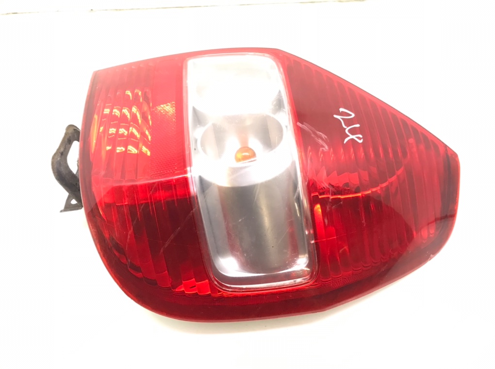 Фонарь задний правый для Honda Jazz, 2003 г. 1.3 i бензин б/у — фото 3