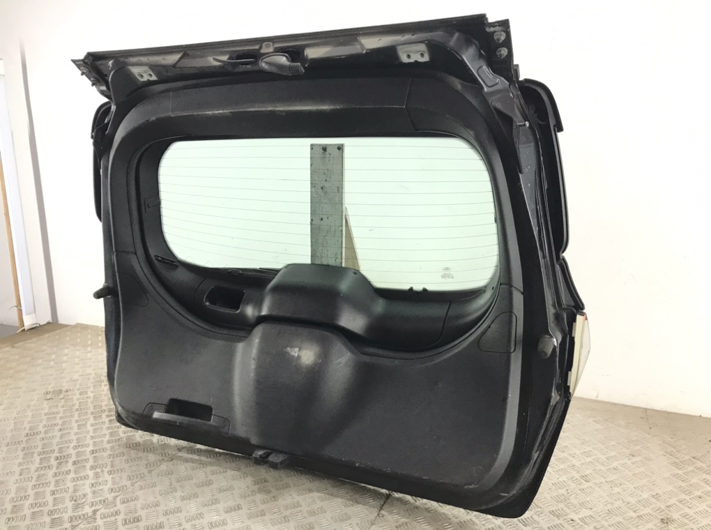 Крышка багажника для Ford Kuga, 2010 г. 2.0 TDCi дизель б/у — фото 5