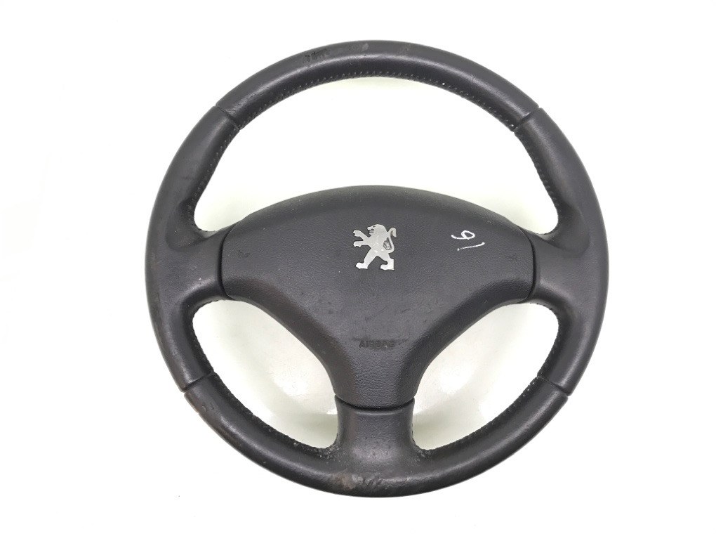 Руль для Peugeot 3008, 2012 г. 1.6 HDi дизель б/у