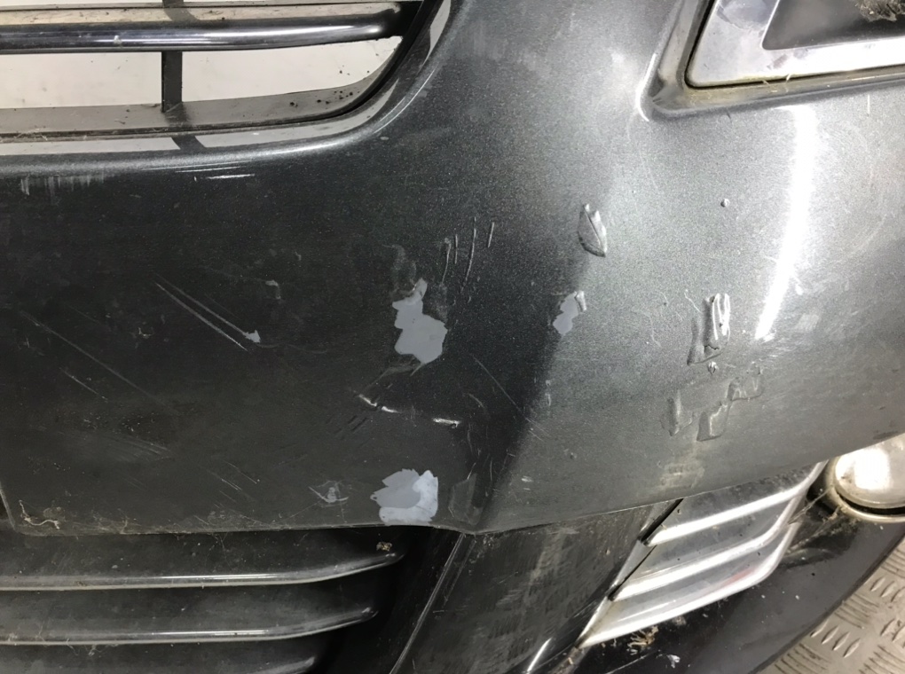 Бампер передний для Peugeot 5008, 2010 г. 1.6 HDi дизель б/у — фото 7