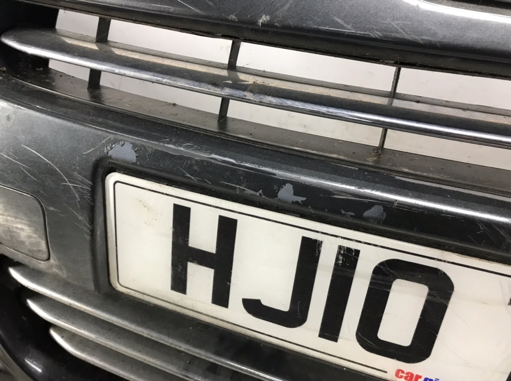 Бампер передний для Peugeot 5008, 2010 г. 1.6 HDi дизель б/у — фото 8