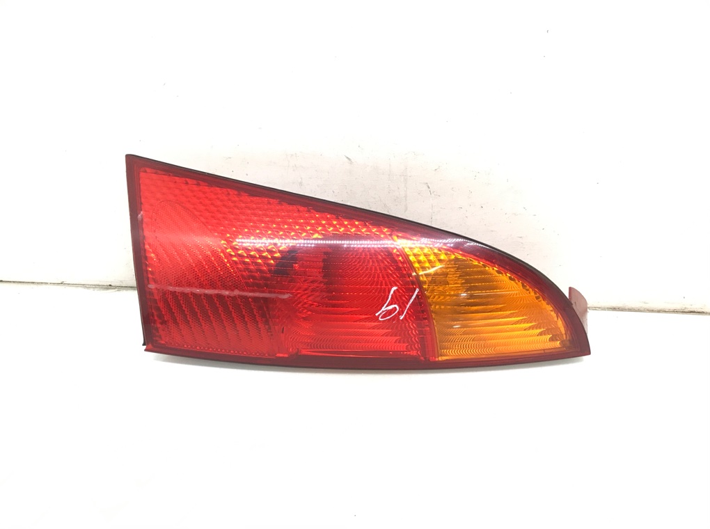 Фонарь задний правый для Ford Focus, 2001 г. 1.6 i бензин б/у
