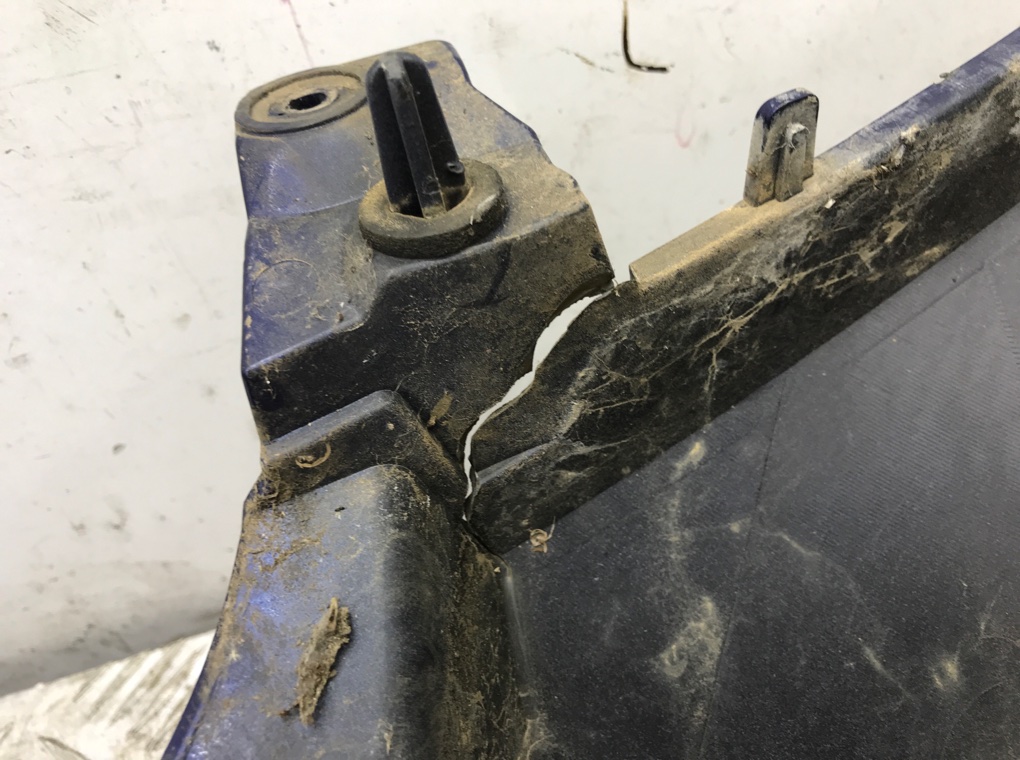 Бампер задний для Renault Clio, 2007 г. 1.5 DCi дизель б/у — фото 13