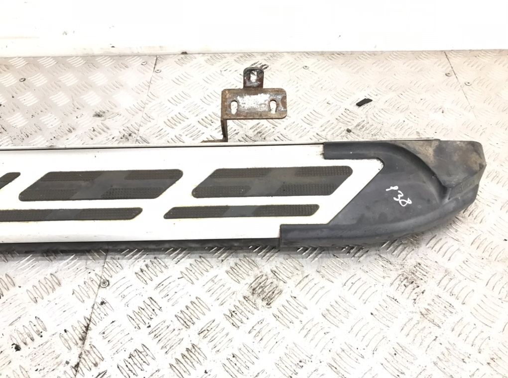 Подножка для Opel Antara, 2012 г. 2.2 CDTi дизель б/у — фото 2