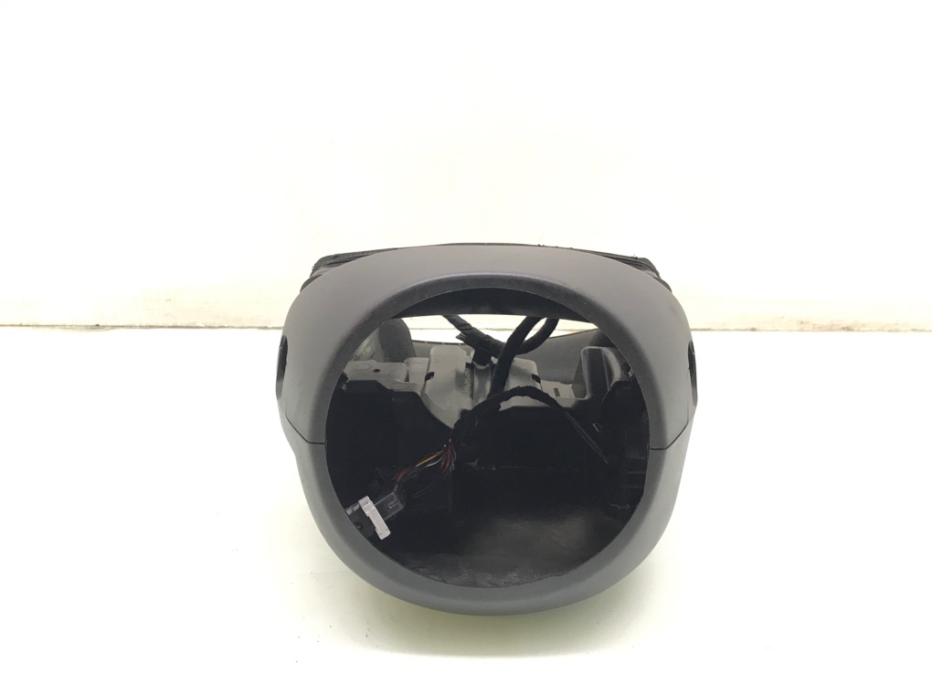 Кожух рулевой колонки для BMW 1 F20/F21, 2012 г. 2.0 TD дизель б/у — фото 4