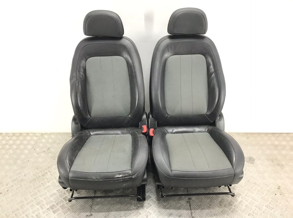 Салон (комплект сидений) для Opel Antara, 2012 г. 2.2 CDTi дизель б/у