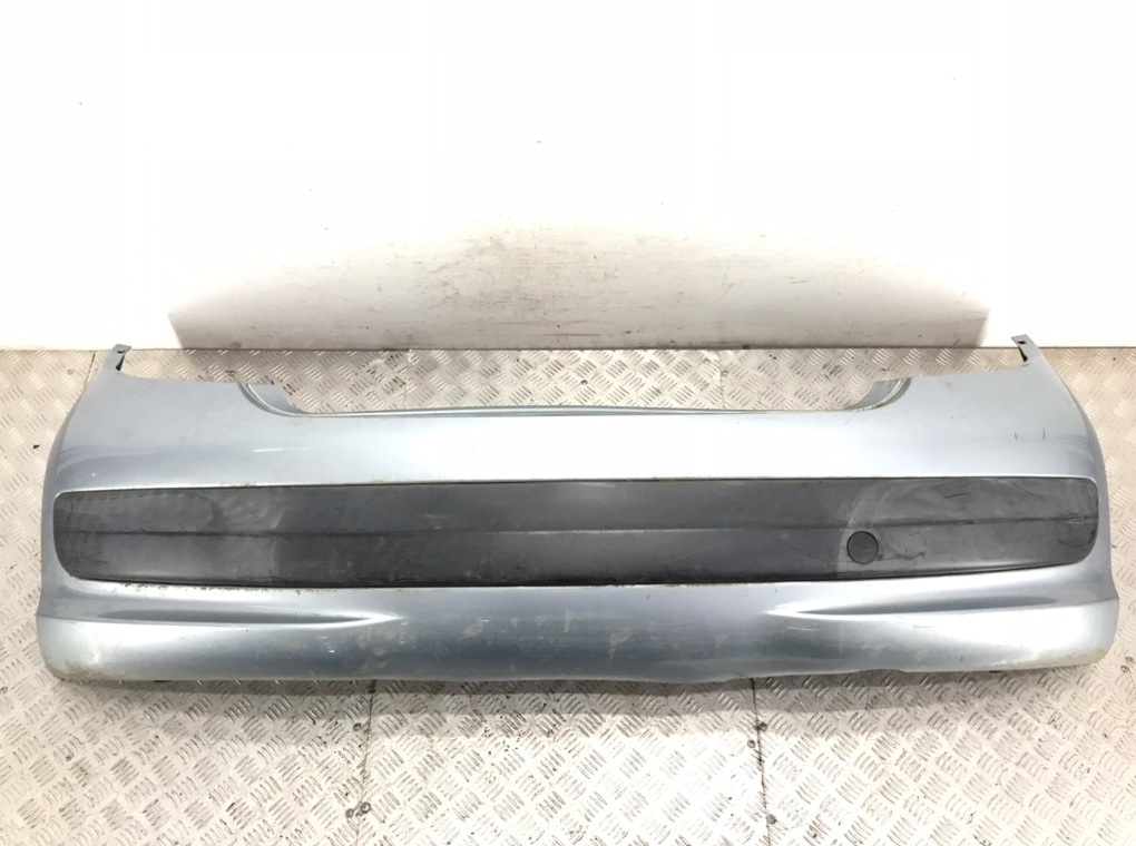 Бампер задний для Peugeot 207, 2011 г. 1.4 i бензин б/у