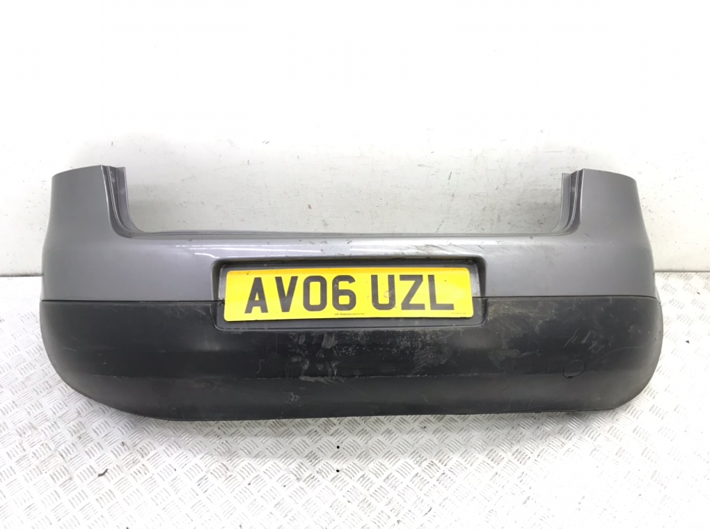 Бампер задний для Volkswagen Golf, 2006 г. 1.6 FSI бензин б/у