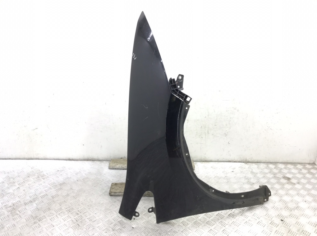 Крыло переднее правое для Honda Civic, 2006 г. 1.8 i бензин б/у