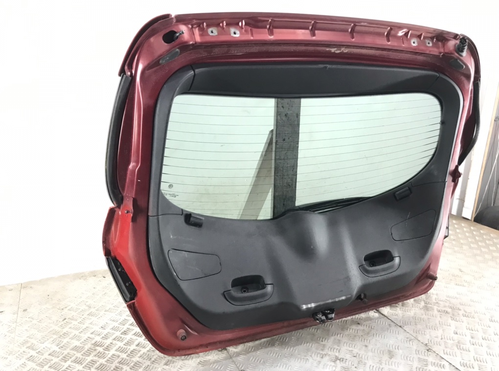 Крышка багажника для Alfa Romeo Giulietta, 2011 г. 2.0 JTD дизель б/у — фото 6
