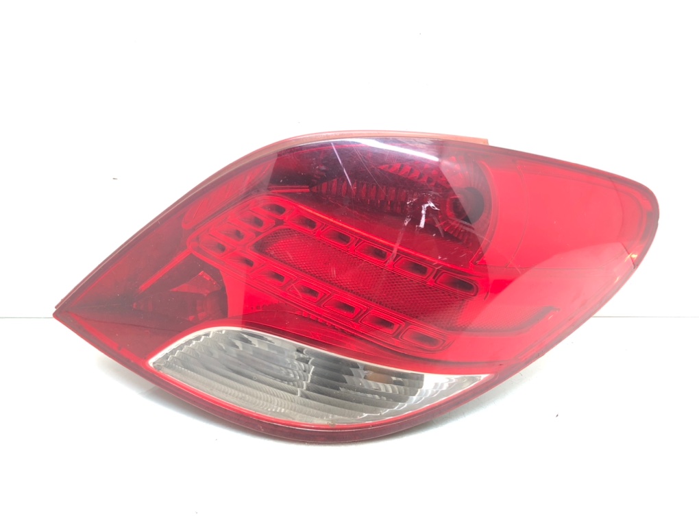 Фонарь задний правый для Peugeot 207, 2009 г. 1.6 HDi дизель б/у
