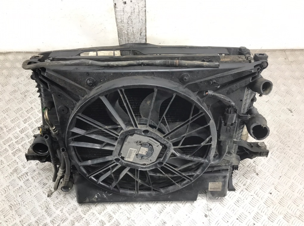 Кассета радиаторов для Volvo XC90, 2004 г. 2.9 i бензин б/у — фото 2