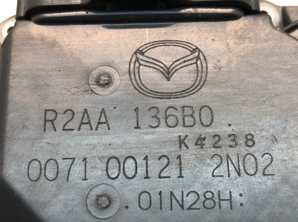 Заслонка дроссельная для Mazda 6, 2012 г. 2.2 CDTi дизель б/у — фото 7