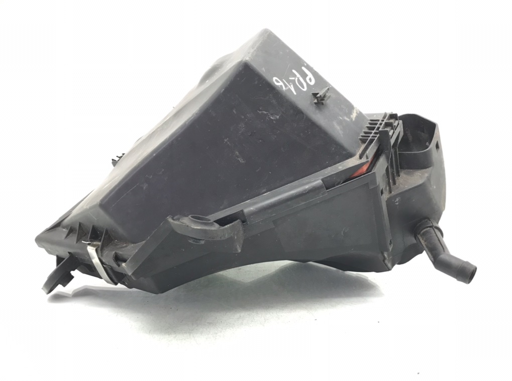 Корпус воздушного фильтра для BMW 3 E90/E91/E92/E93, 2008 г. 2.0 TD дизель б/у — фото 3